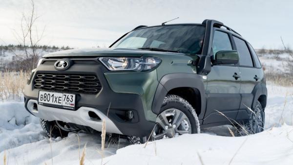 «АвтоВАЗ» возобновил производство Lada Niva Travel